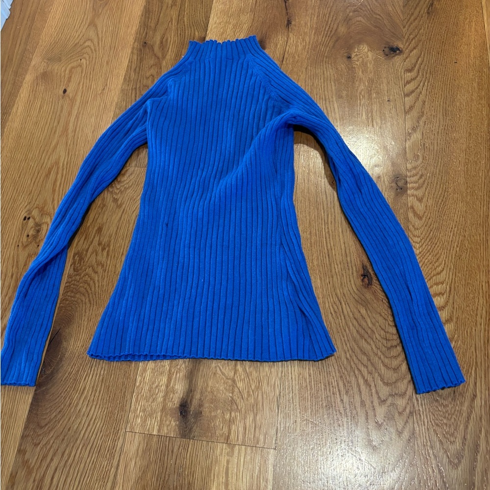 Blue Ribbed Long Sleeve Sweater